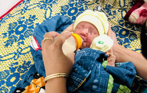 Quảng Trị: Xót xa bé gái sơ sinh bị bỏ rơi cùng bình sữa trong vườn nhà dân