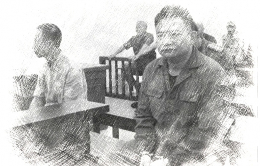 Người đàn ông "múa dao" tấn công liên tiếp nhiều người