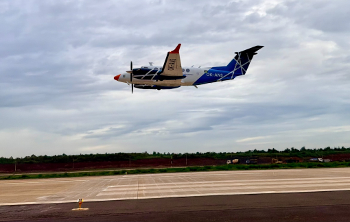 Sáng nay, sân bay Long Thành đón chuyến bay hiệu chuẩn đầu tiên