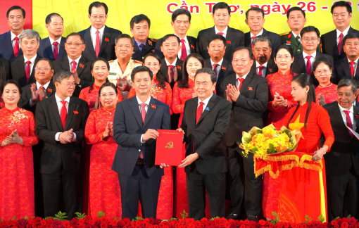 Tổng thư ký Quốc hội Lê Quang Tùng giữ chức Bí thư Thành ủy Cần Thơ