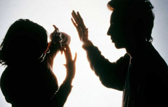 Bi kịch hôn nhân "vì con"