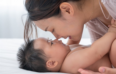 Có nên chủ động làm mẹ đơn thân?