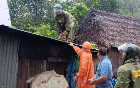 Nguy cơ sạt lở khắp nơi, xã biên giới Đà Nẵng cho học sinh nghỉ học