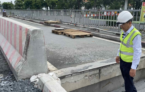 Hoàn tất nâng tĩnh không cầu Bình Triệu 1