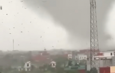 Ninh Bình: Giông lốc quét qua khiến 6 người chết