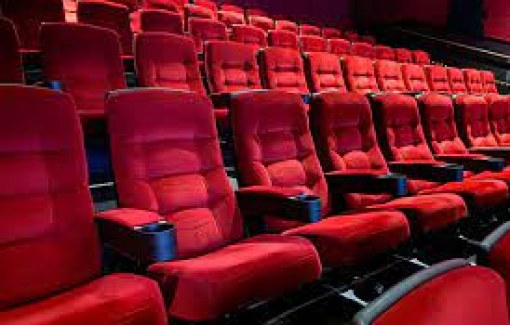 Nền tảng trực tuyến đang "hạ gục" rạp chiếu phim?