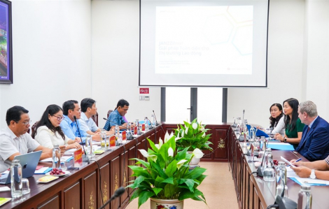 Công ty JANZZ.technology (Thụy Sĩ) đầu tư 300.000 USD phát triển thị trường lao động  ở Cà Mau