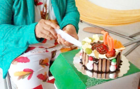 Sinh nhật cho em gái U80