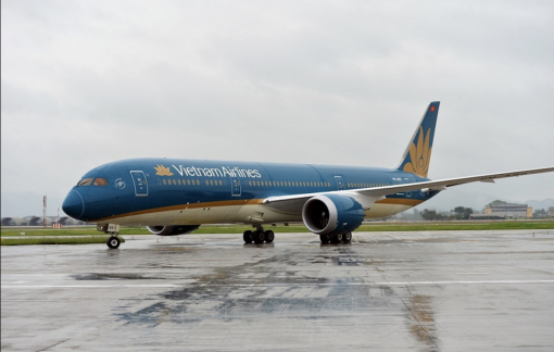 Mưa lớn, nhiều máy bay không thể hạ cánh xuống sân bay Nội Bài Mưa lớn, nhiều máy bay không thể hạ cánh xuống sân bay Nội Bài