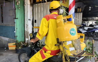 Giá gas giảm 7.000 đồng/bình 12kg