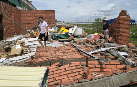 Bão Bualoi “thổi bay” hơn 1.600 tỉ đồng, Nghệ An kêu gọi ứng cứu