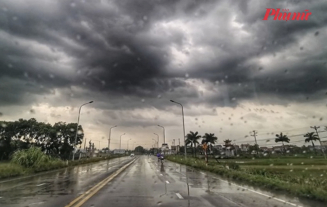 Thời tiết TPHCM ngày 1/10: Chiều tối có mưa và dông