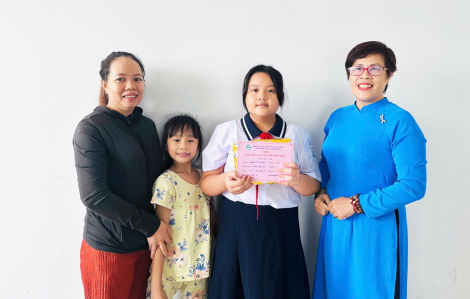 Chỗ dựa tin cậy của người già và trẻ nhỏ