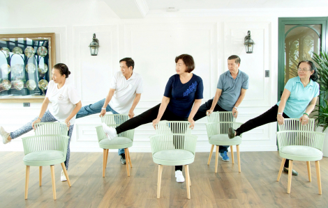 “Nhà trẻ” cho người già: ông bà vui, con cháu khỏe