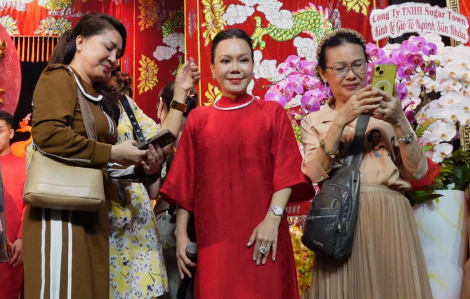 Sân Khấu Trương Hùng Minh rộn ràng ngày Giỗ Tổ nghề