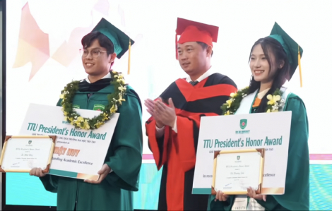 Thí sinh 24 tuổi trúng tuyển tiến sĩ Trường ĐH Y khoa Phạm Ngọc Thạch