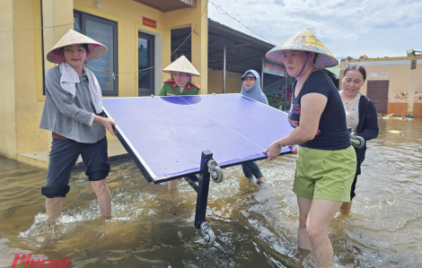 Hàng triệu học sinh chưa thể tới trường, Bộ GD-ĐT kêu gọi chung tay hỗ trợ