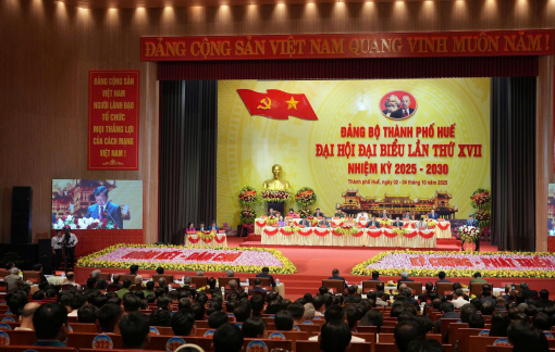 Xây dựng TP Huế phát triển theo hướng xanh - thông minh - giàu bản sắc