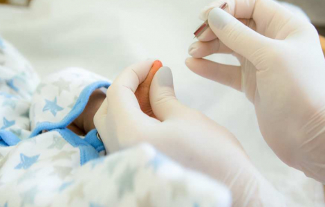 Tình trạng kháng kháng sinh ở trẻ sơ sinh ngày càng tăng trên toàn cầu