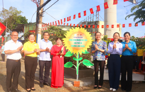 Phường Linh Xuân khánh thành công trình “Công viên muôn sắc hoa”