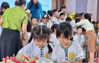 Đưa tiếng Anh thành ngôn ngữ thứ hai trong trường học: Giáo viên là yếu tố then chốt