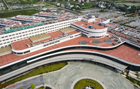 Tiến độ 2 bệnh viện “ngàn tỉ” vẫn chậm, nhiều thiết bị công nghệ lắp đặt đã hỏng