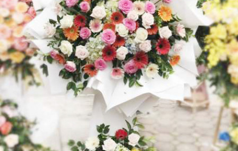 TPHCM không nhận quà và hoa chúc mừng Đại hội