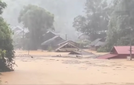 Quân đội sẵn sàng bay cứu hộ, cứu nạn, tiếp cận vùng bị chia cắt do mưa lũ