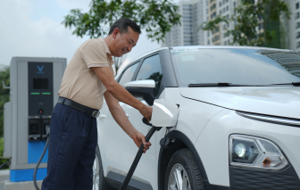 Grab thử nghiệm dịch vụ ô tô điện