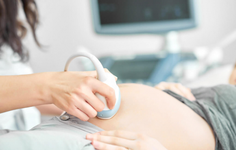 Đề xuất đình chỉ hành nghề nhân viên y tế nếu công bố giới tính thai nhi