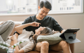 Tiền không mua được bình yên