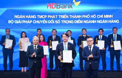 HDBank tiếp đạt giải thưởng Chuyển đổi số Việt Nam 2025