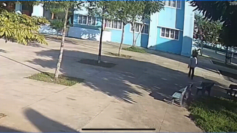 Từ vụ thầy giáo bóp cổ đồng nghiệp giữa sân trường đến câu hỏi về kỷ cương nghề giáo