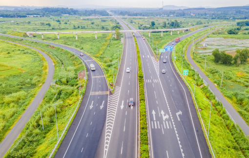 Từ hôm nay, hạn chế tốc độ trên cao tốc TPHCM – Long Thành để phục vụ mở rộng