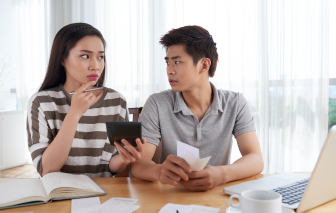 2 cây vàng tăng giá gấp 4, phép thử cho niềm tin vợ chồng