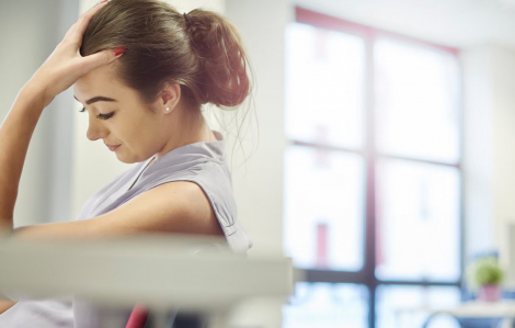 Gen Z đối mặt khủng hoảng việc làm khi doanh nghiệp ưu tiên AI hơn tuyển dụng