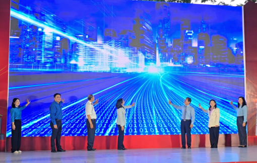 TPHCM phát động phong trào Bình dân học vụ số