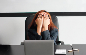 Gen Z kiệt sức nơi công sở vì chịu áp lực kém hơn các thế hệ trước?