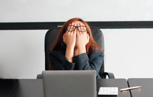 Gen Z kiệt sức nơi công sở vì chịu áp lực kém hơn các thế hệ trước?