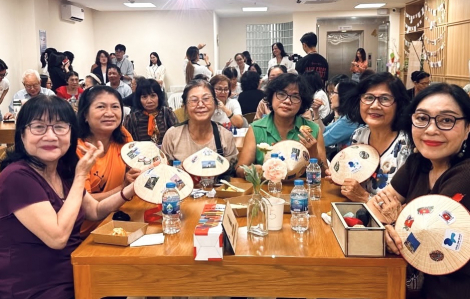 Tuổi già rộn ràng vui