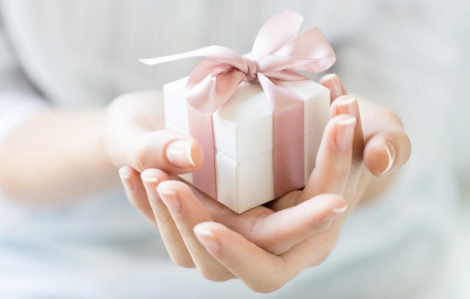 Top tiêu chí chọn quà 20/10 cho bạn gái ghi điểm tuyệt đối