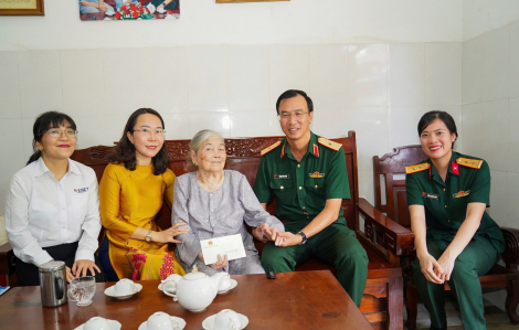 Hành trình “Về nguồn” ý nghĩa của phụ nữ Lực lượng vũ trang TPHCM