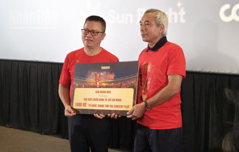 Hậu trường concert quốc gia 'Tổ Quốc Trong Tim' lần đầu được hé lộ trên màn ảnh rộng