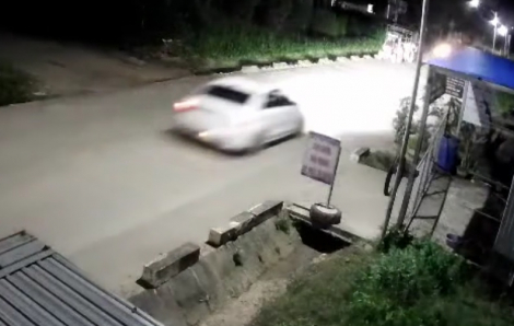 Truy tìm tài xế ô tô va chạm giao thông khiến 1 người tử vong
