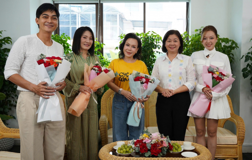 Đoàn phim 'Cục vàng của ngoại' giao lưu tại Báo Phụ Nữ TPHCM