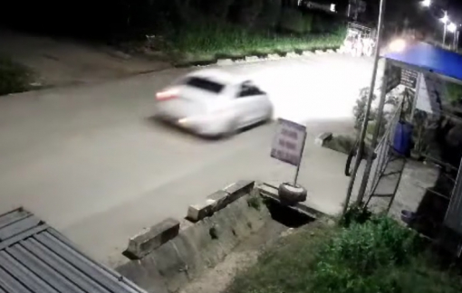Truy tìm tài xế ô tô va chạm giao thông khiến 1 người tử vong