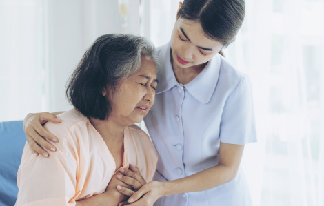 Cần quan tâm, chăm sóc sức khỏe phụ khoa cho người già