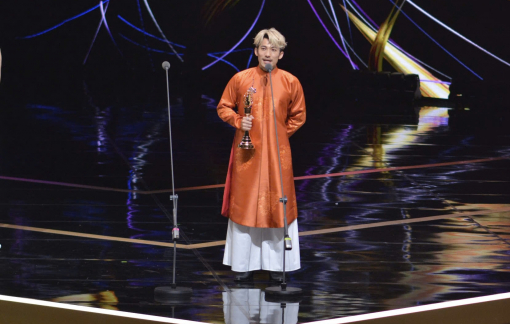 Liên Bỉnh Phát thắng giải nam chính xuất sắc tại giải Kim Chung