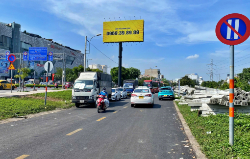 Đường Kha Vạn Cân được sửa chữa sau khi Báo Phụ nữ TPHCM phản ánh