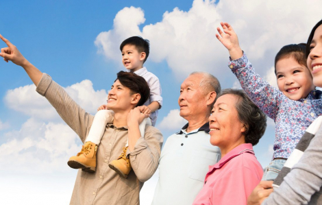 Cùng nhau đi qua giông bão